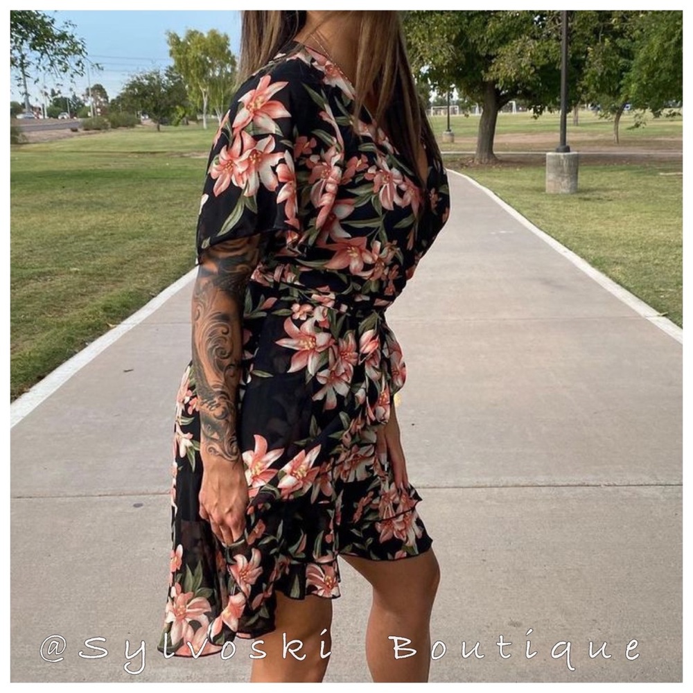 🔥 Roxy Women's Damage Love Dress NWT - Picture 7 of 9